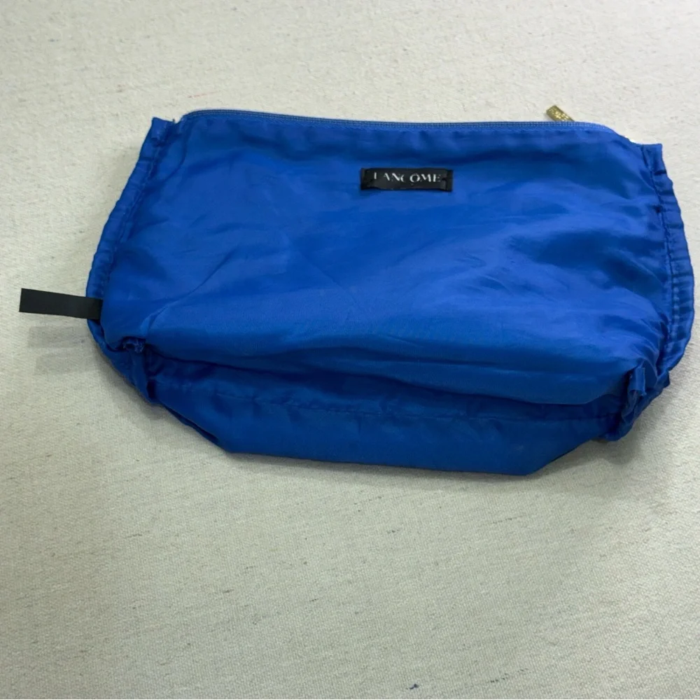 Lancôme Paris canvas cosmetic bag - blue passport stamp design